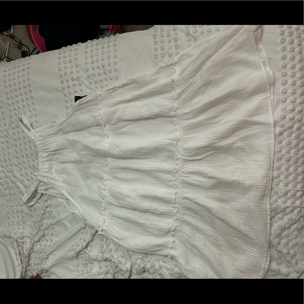White flowy dress from New In size L